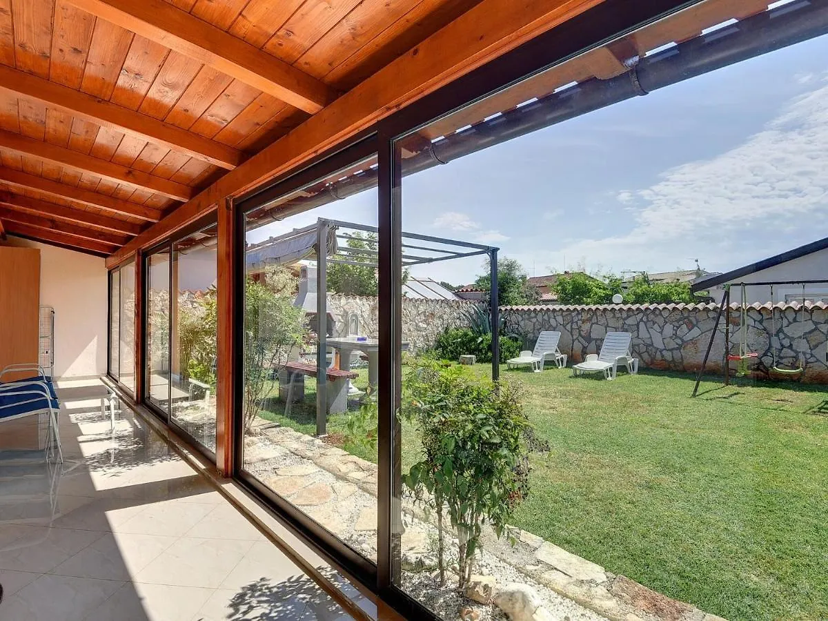 Boutique Hoilday Home With Lawn In Medulin Chorvatsko